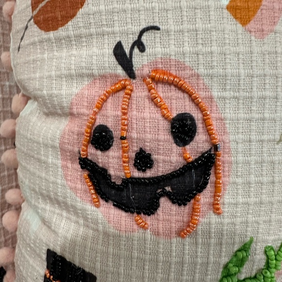 Halloween Pillow Set - Picture 2 of 7